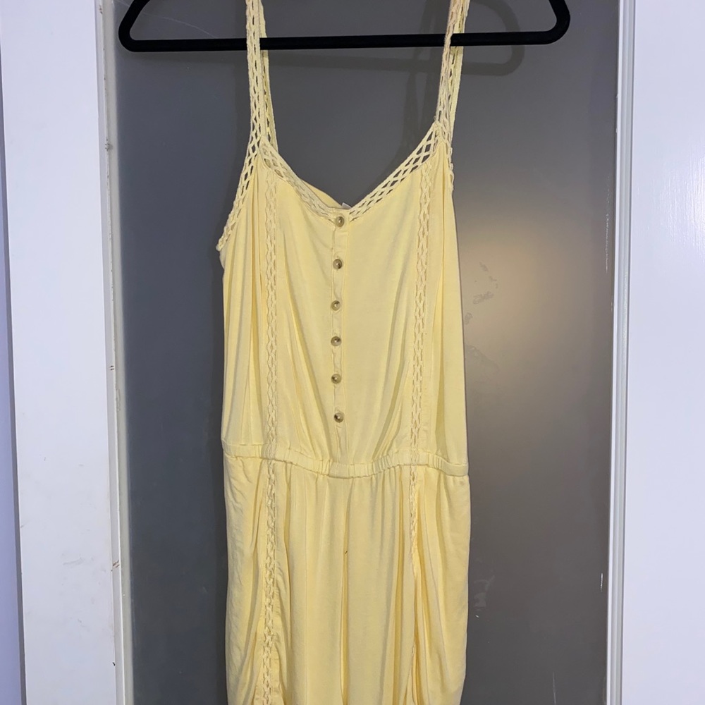 American eagle outfitters yellow romper size small